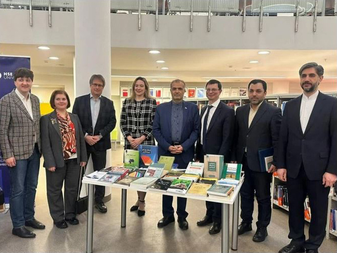 Presenting a selection of SAMT's books to the National Research University of Moscow (Higher School of Economics) in the presence of IRI's ambassador to Russia and the relevant cultural and scientific advisors