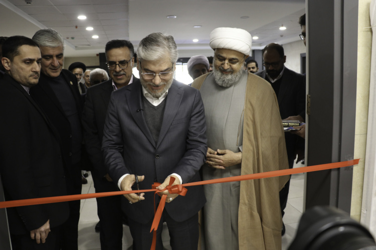 Research Week Event of SAMT Held in the Presence of the Minister of Science, Research and Technology