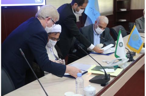 امضای تفاهم‌نامه همکاری علمی پژوهشی بین دانشگاه پیام نور و سازمان مطالعه و تدوین — تصویر 7