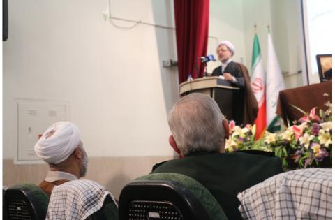 سرلشکر صفوی: دولت جدید آمریکا هم نمی‌تواند مانع سقوط هیمنه آمریکا شود/ آیت‌الله احمد عابدی: تواضع، فروتنی و دلدادگی به اهل‌بیت (ع) در حاج قاسم مشهور بود — تصویر 12