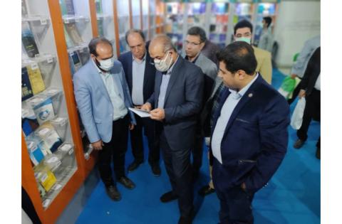 بازدید وزیر کشور از غرفه «سمت» در نمایشگاه کتاب تهران — تصویر 5