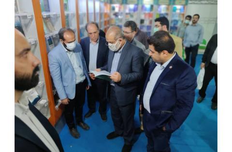 بازدید وزیر کشور از غرفه «سمت» در نمایشگاه کتاب تهران — تصویر 6