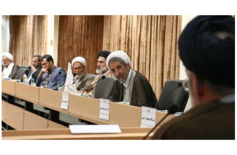 نشست مسئله همکاری حوزه و دانشگاه در ابعاد مختلف اندیشه دکتر احمد احمدی(ره) برگزار شد — تصویر 5