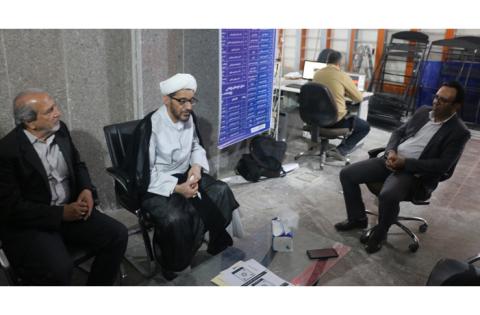 بازدید رئیس سازمان «سمت» در ساعات اولیه روز نخست سی‌وچهارمین دوره نمایشگاه بین‌المللی کتاب تهران — تصویر 5