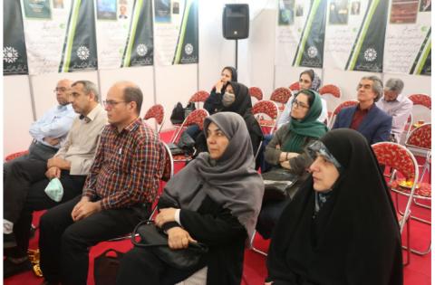 برگزاری نشست علمی کتاب «رده‌شناسی زبانهای ایرانی» در سرای علمی-فرهنگی دانشگاهی نمایشگاه کتاب تهران — تصویر 2