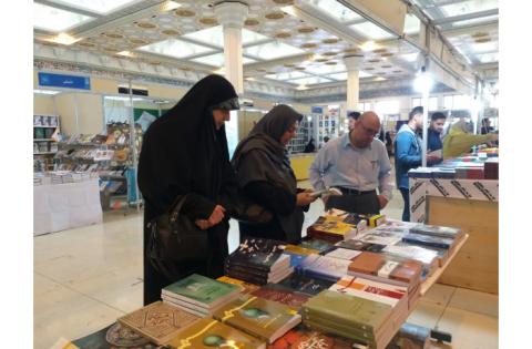 دیدار معاون پژوهشی وزارت علوم، تحقیقات و فناوری از غرفه دانشگاهی «سمت» — تصویر 1