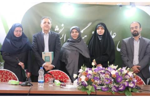 دیدار معاون پژوهشی وزارت علوم، تحقیقات و فناوری از غرفه دانشگاهی «سمت» — تصویر 4