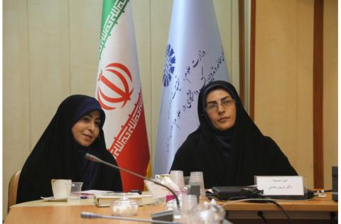 برگزاری نشست تخصصی «تاثیر مدرنیته بر هویت زنانه و رویکرد هویت‌بخش گفتمان انقلاب اسلامی به زنان و دختران ایران» در «سمت» — تصویر 3