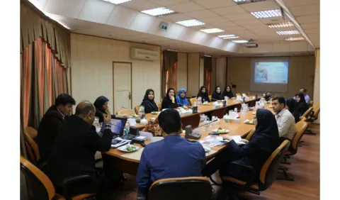 جلسه نقد و بررسی کتاب «ذخیره و بازیابی اطلاعات» برگزار شد