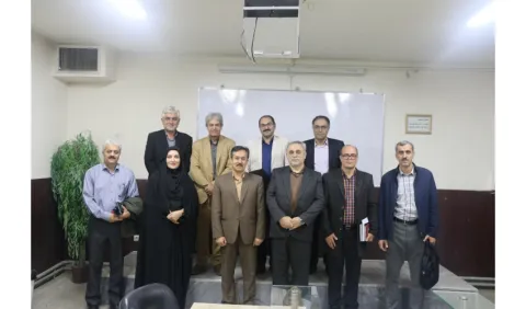 دیدار رئیس ستاد هفته کتاب «سمت» در دانشگاه کردستان با رئیس دانشکده علوم انسانی دانشگاه آزاد واحد سنندج