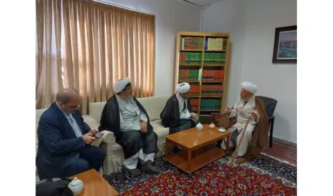 دیدار دکتر مهدوی‌زادگان با آیت الله سبحانی
