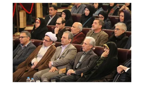 ستون فقرات پژوهش، آزاداندیشی است