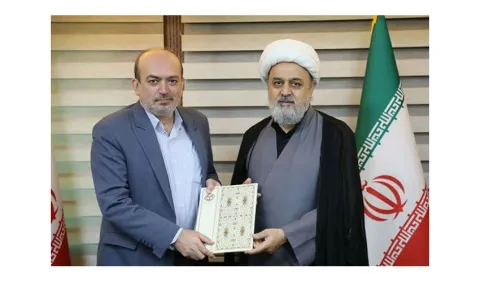 مولف «سمت»، معاون فرهنگی دبیرکل مجمع جهانی تقریب مذاهب اسلامی